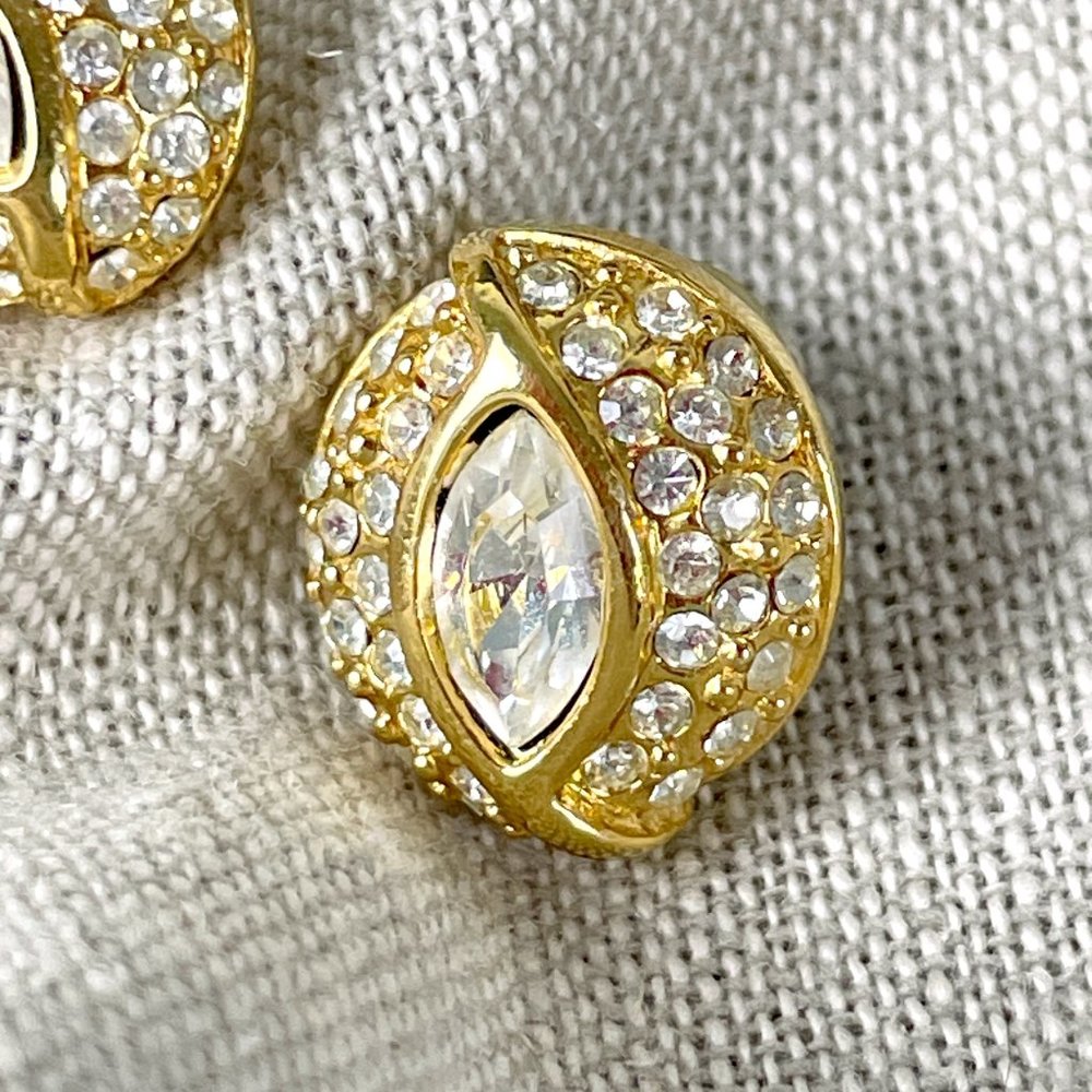 Napier gold tone and rhinestone pierced earrings - 80s vintage - Picture 3 of 5